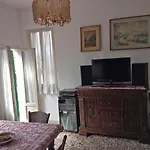 Centro Storico Vicino Universita Appartement